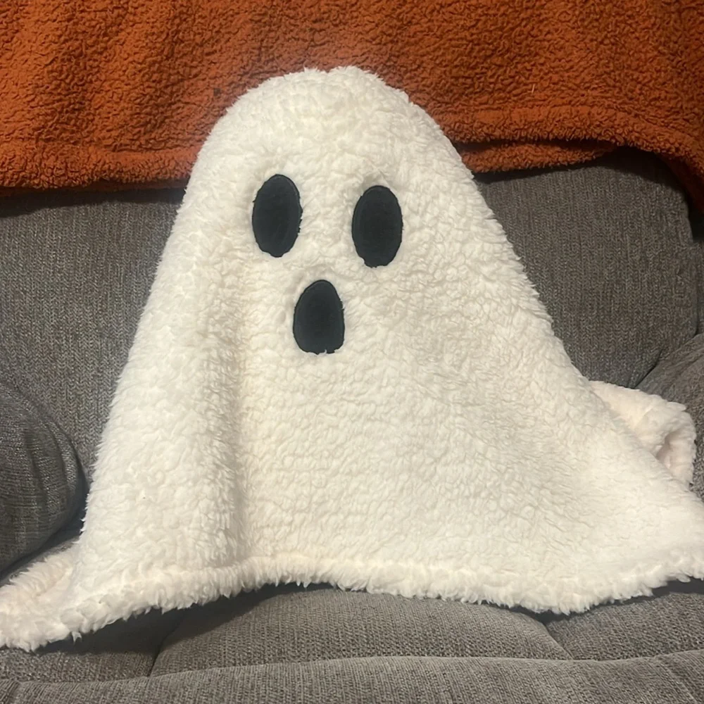 Halloween set ghost